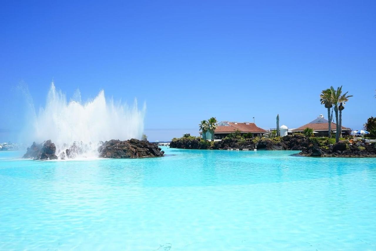 Palmeras Playa Studio: Pools, Beach, Sun & Shore プエルト・デ・ラ・クルス エクステリア 写真